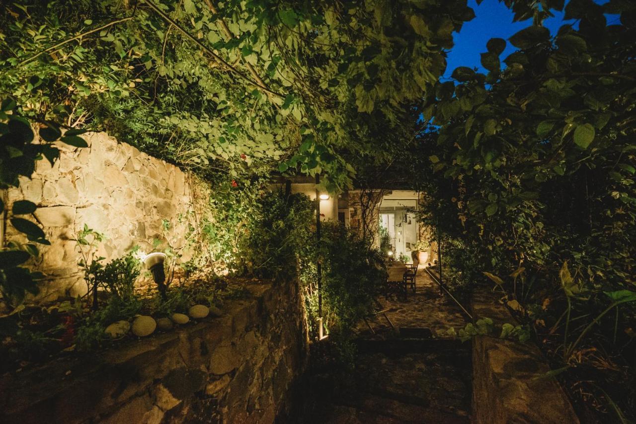 Hani Chrysomilou Kalopanagiotis Buitenkant foto